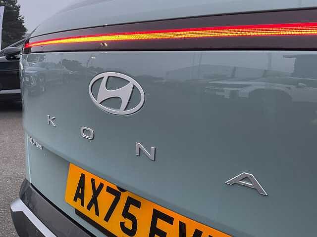 Hyundai KONA 1.6T 138 Advance 5dr MIRAGE GREEN