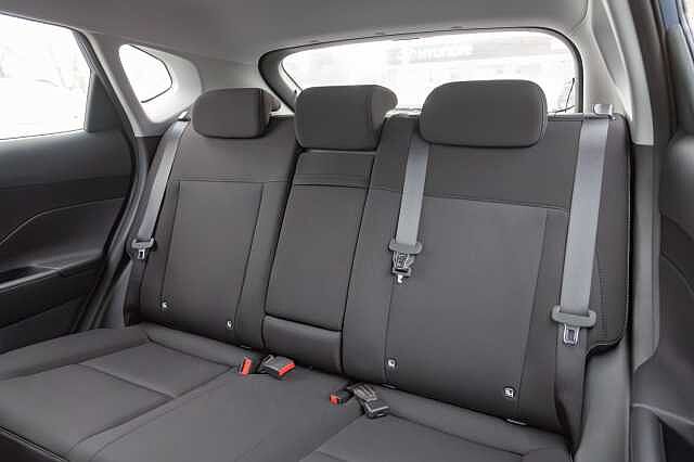 Hyundai KONA 1.6 Hybrid 129 Advance 5dr DCT