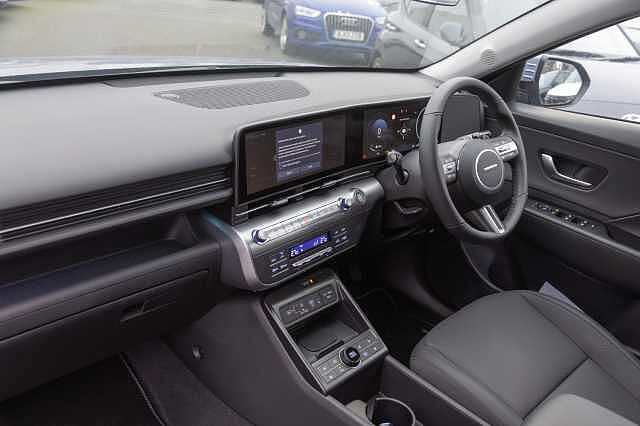 Hyundai KONA 1.6 Hybrid 129 Ultimate 5dr DCT Meta BLUE