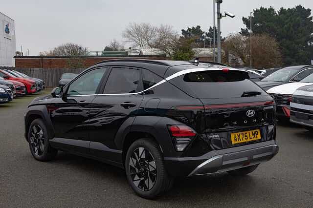 Hyundai KONA 1.6 Hybrid 129 Ultimate 5dr DCT Abyss Black