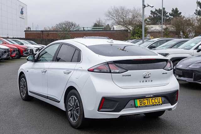 Hyundai IONIQ 100kW Premium SE 38kWh 5dr Auto
