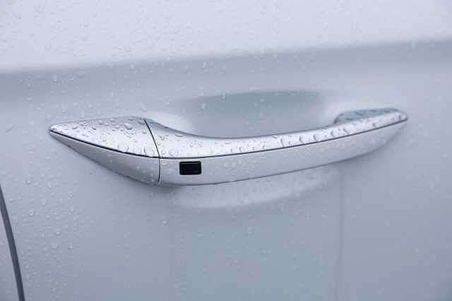 Hyundai IONIQ 100kW Premium SE 38kWh 5dr Auto