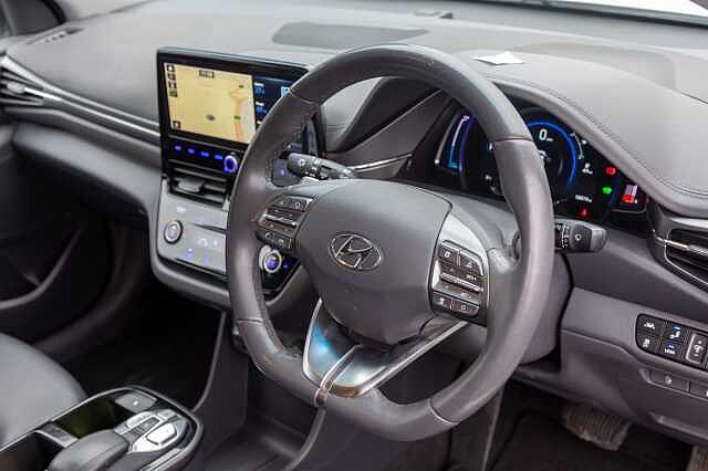 Hyundai IONIQ 100kW Premium SE 38kWh 5dr Auto