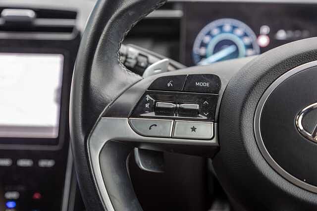 Hyundai TUCSON 1.6 TGDi Hybrid 230 SE Connect 5dr 2WD Auto Sunset Red