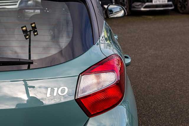 Hyundai i10 1.0 Advance 5dr Auto