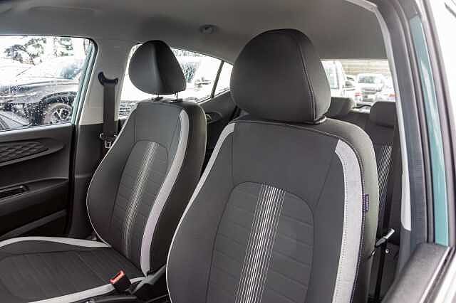 Hyundai i10 1.0 Advance 5dr Auto