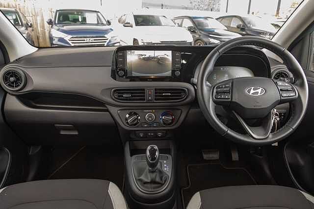 Hyundai i10 1.0 Advance 5dr Auto