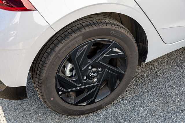 Hyundai i20 1.0T GDi 90 Black Line 5dr