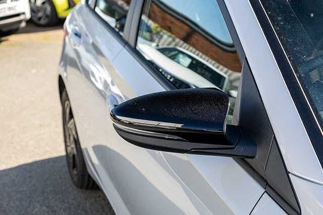 Hyundai i20 1.0T GDi 90 Black Line 5dr