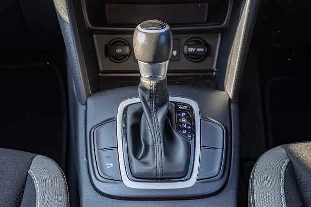 Hyundai KONA 1.6 GDi Hybrid Premium 5dr DCT