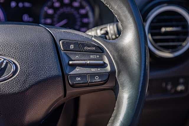 Hyundai KONA 1.6 GDi Hybrid Premium 5dr DCT