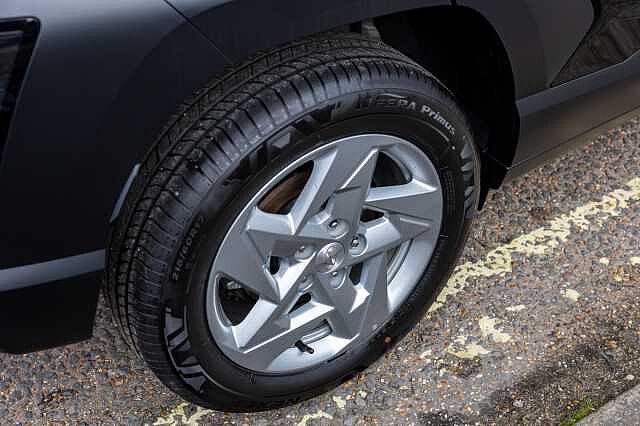 Hyundai KONA 1.6T 138 Advance 5dr