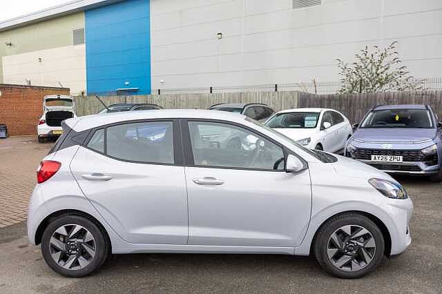Hyundai i10 1.0 [63] Advance 5dr Auto [Nav]