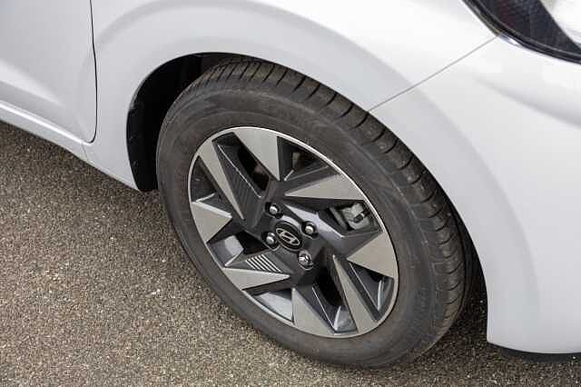 Hyundai i10 1.0 [63] Advance 5dr Auto [Nav]