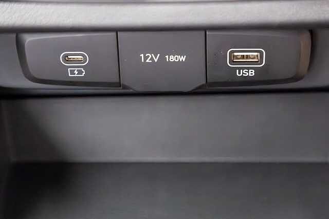 Hyundai i10 1.0 [63] Advance 5dr Auto [Nav]