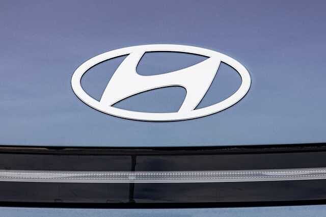 Hyundai KONA 1.6T 138 Ultimate 5dr DCT Meta BLUE