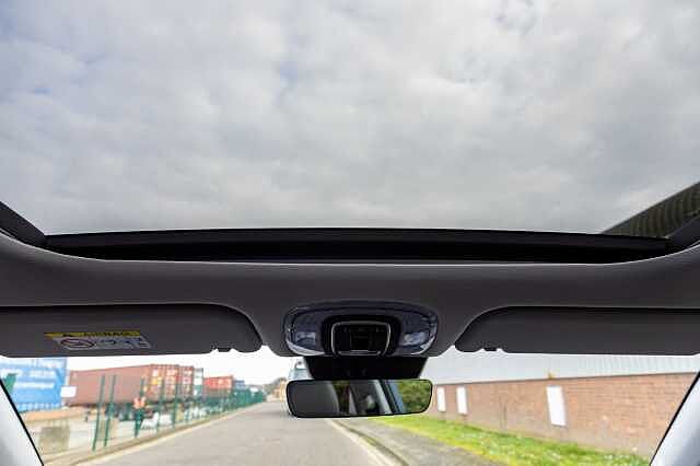 Hyundai KONA 1.6T 138 Ultimate 5dr DCT Meta BLUE