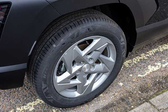 Hyundai KONA 1.6T 138 Advance 5dr