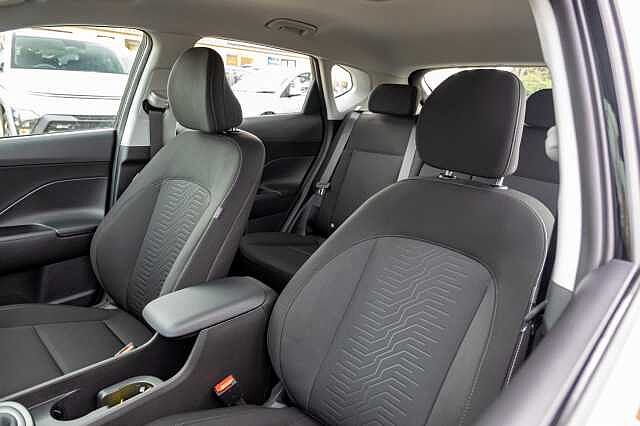 Hyundai KONA 1.6T 138 Advance 5dr