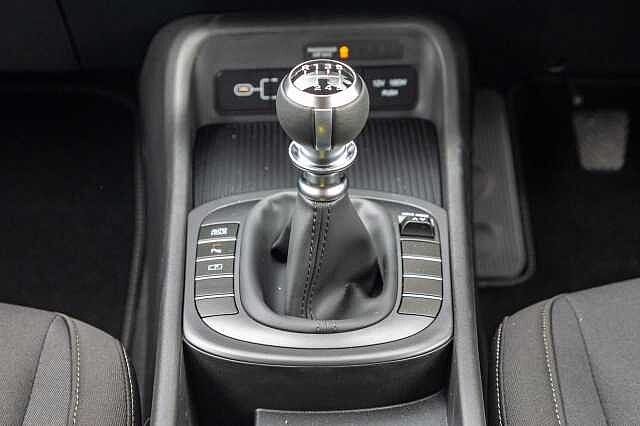 Hyundai KONA 1.6T 138 Advance 5dr