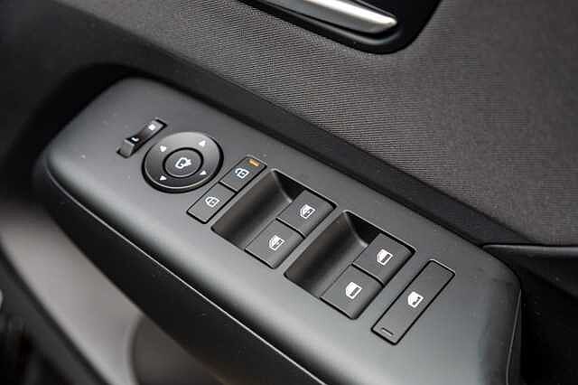 Hyundai KONA 1.6T 138 Advance 5dr