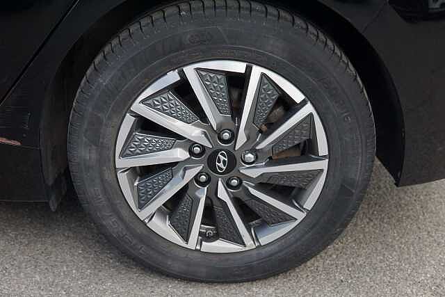 Hyundai IONIQ 100kW Premium 38kWh 5dr Auto