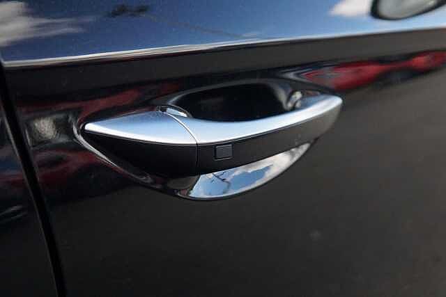 Hyundai IONIQ 100kW Premium 38kWh 5dr Auto