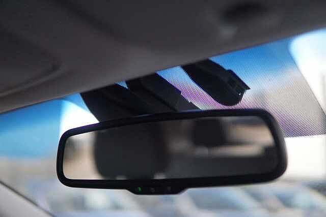 Hyundai IONIQ 100kW Premium 38kWh 5dr Auto