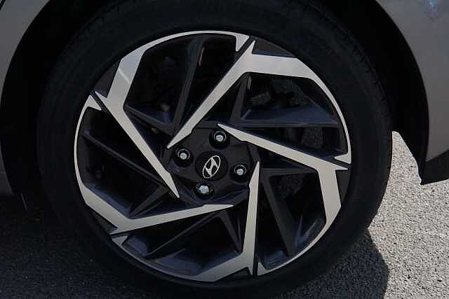Hyundai i20 1.0T GDi 48V MHD Premium 5dr