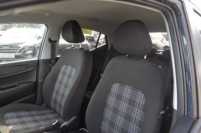 Hyundai i10 1.2 [79] Premium 5dr Auto [Nav]