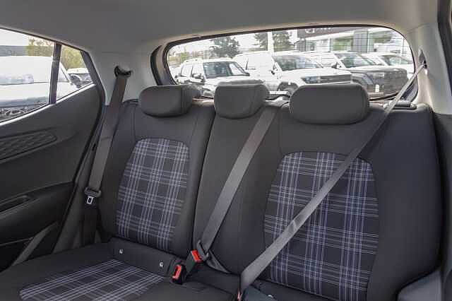 Hyundai i10 1.2 [79] Premium 5dr Auto [Nav]