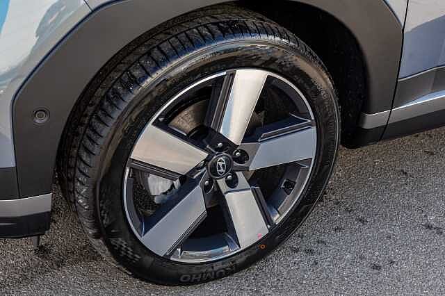 Hyundai SANTA FE 1.6 TGDi Plug-in Hybrid Ultimate 5dr 4WD Auto