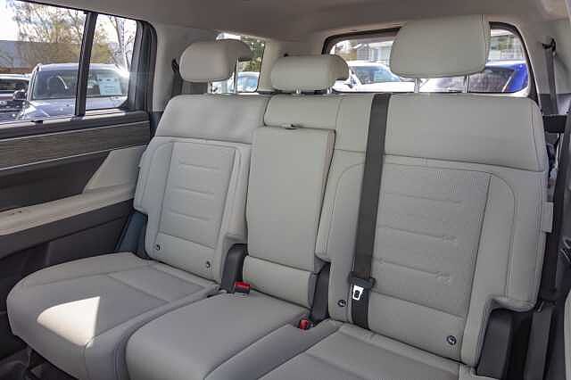 Hyundai SANTA FE 1.6 TGDi Plug-in Hybrid Ultimate 5dr 4WD Auto