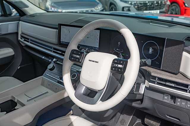 Hyundai SANTA FE 1.6 TGDi Plug-in Hybrid Ultimate 5dr 4WD Auto