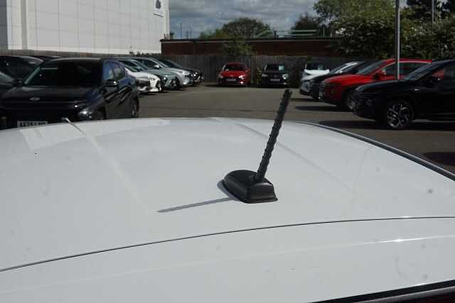 Hyundai i10 1.0 [63] Advance 5dr Auto [Nav]
