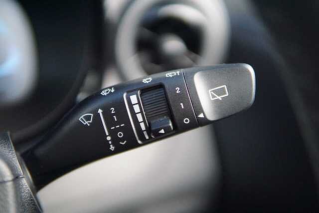 Hyundai i10 1.0 [63] Advance 5dr Auto [Nav]