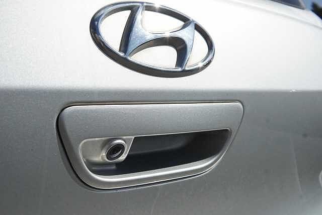 Hyundai i10 1.0 MPi SE Connect 5dr Auto