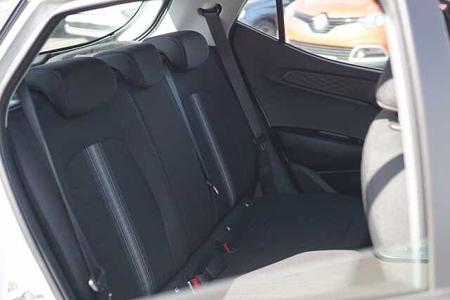 Hyundai i10 1.0 MPi SE Connect 5dr Auto