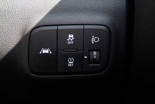 Hyundai i10 1.0 MPi SE Connect 5dr Auto