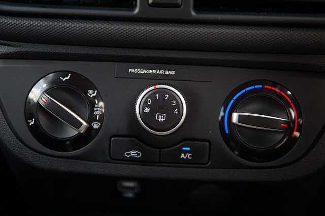 Hyundai i10 1.0 MPi SE Connect 5dr Auto