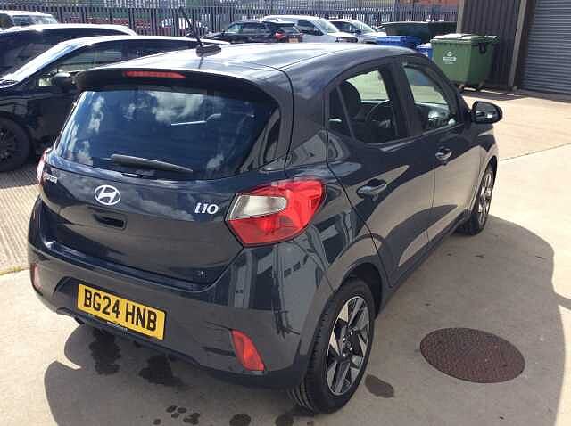 Hyundai i10 1.0 Advance 5dr