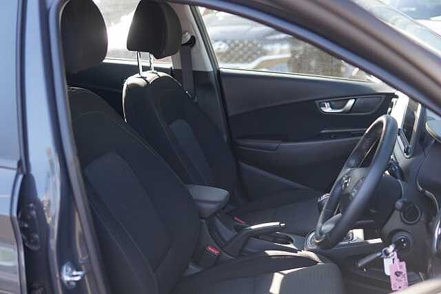 Hyundai KONA 1.0 TGDi 48V MHEV SE Connect 5dr