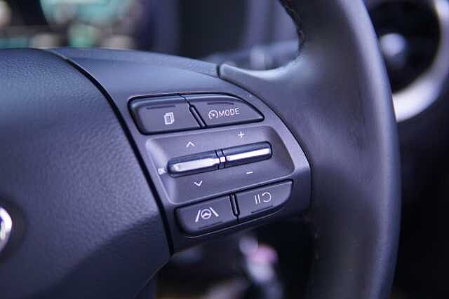 Hyundai KONA 1.0 TGDi 48V MHEV SE Connect 5dr