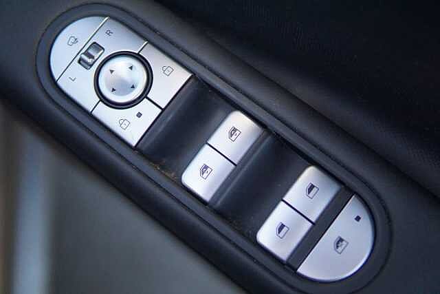 Hyundai IONIQ 5 168kW Premium 77 kWh 5dr Auto [Part Leather]