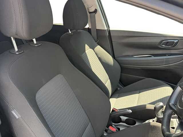Hyundai I20 1.0T GDi 48V MHD Premium 5dr Abyss Black