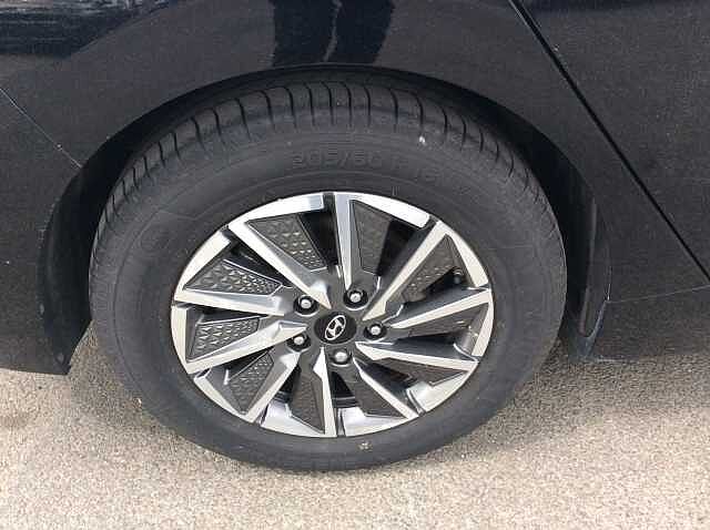 Hyundai IONIQ 100kW Premium 38kWh 5dr Auto