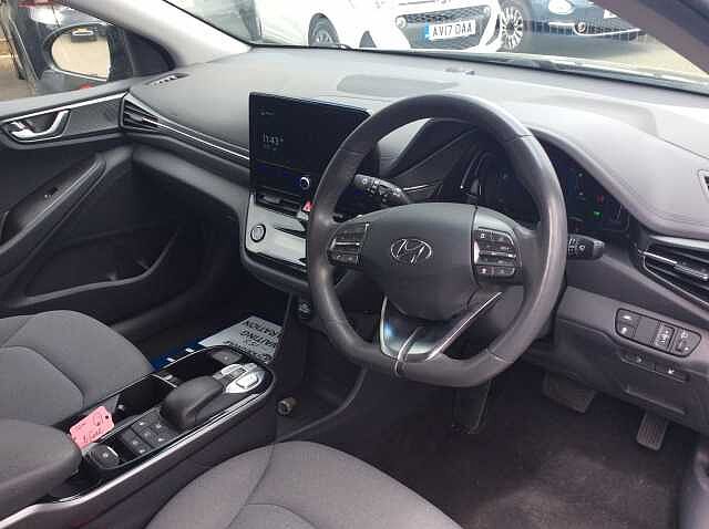 Hyundai IONIQ 100kW Premium 38kWh 5dr Auto