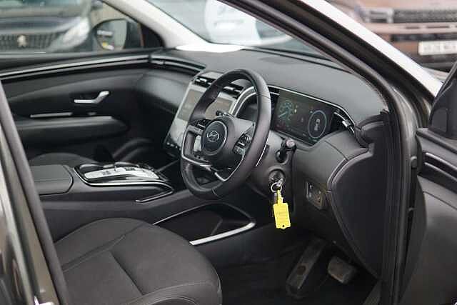 Hyundai TUCSON 1.6 TGDi Hybrid 230 SE Connect 5dr 2WD Auto