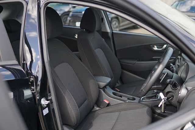 Hyundai KONA 1.6 GDi Hybrid SE Connect 5dr DCT