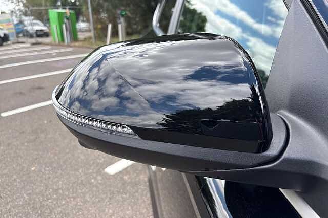 Hyundai KONA 1.0T 100 Ultimate 5dr Abyss Black